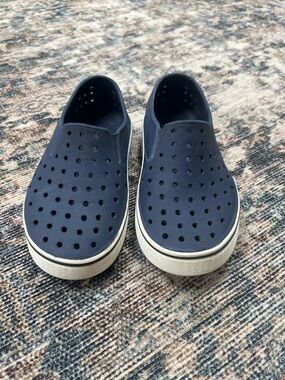 Native Shoes Kids Navy Slip-On Water Shoes with White Sole